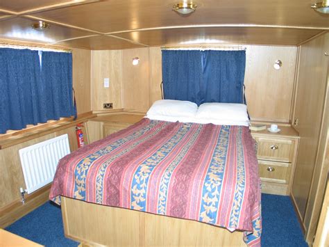 139 Cabin France Afloat