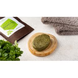 Отзыв о Шампунь твердый ВкусВилл "Крапивный" | Волосы аж скрипят от чистоты