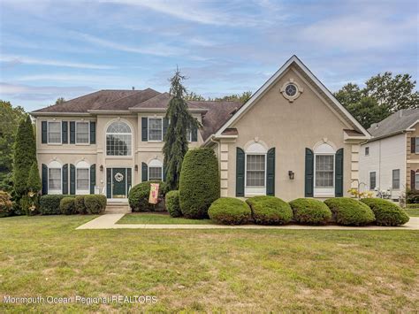 17 Stonegate Drive Monroe Township Nj 08831 Zillow