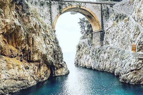 Positano Excursion Priv E D Une Journ E En Bateau Capri Et La