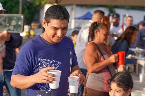 San Salvador Inicia Las Fiestas Agostinas Con La Alborada Matinal Y