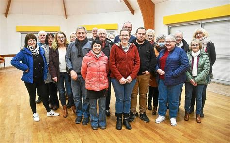 Le groupe de danse Danserien Bro Pellan relance la machine à Plélauff