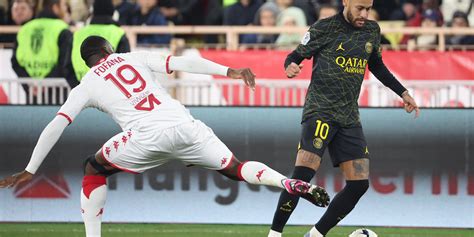 Pictures of the game against Monaco | Paris Saint-Germain