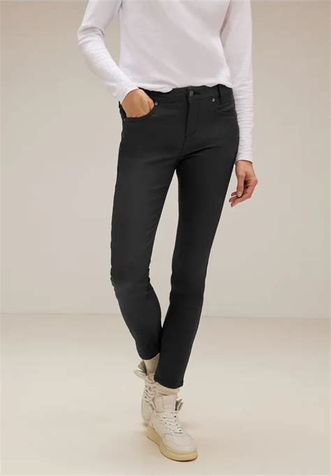 STREET ONE Pantalon Coupe Slim Avec Coating Pour Femmes En Noir YORK