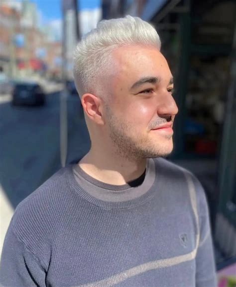 Best Men's Haircut in Vancouver For Stylish & Trendy Cuts