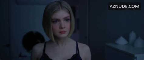 WIFELIKE NUDE SCENES AZNude