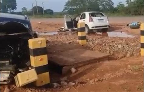 Duas Mulheres Morrem E Uma Crian A Fica Ferida Em Acidente Na Entrada