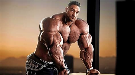 The World S Biggest Dutch Bodybuilder Ever Step On Olympia Stage