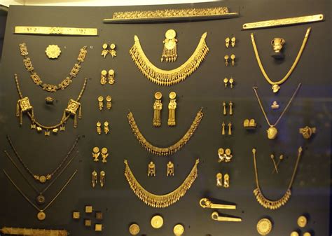 Rom Museo Nazionale Etrusco Di Villa Giulia Goldschmuck National