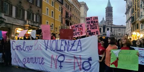 Violenza Di Genere In Italia Le Leggi E Cosa Non Funziona Perché Le