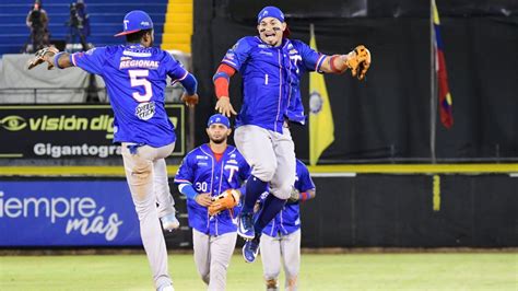 Tiburones Se Impuso A Leones Y Comparte La Punta Del Round Robin