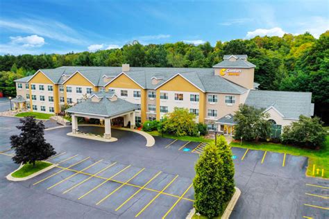 Comfort Suites Of Marquette | Marquette, MI 49855