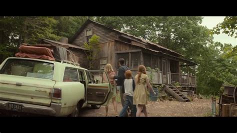Стеклянный замок — Русский трейлер (2017) - YouTube