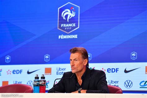 Équipe De France F La Raison étonnante Qui A Poussé Hervé Renard à