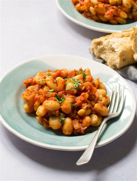 These Quick Greek Gigantes Beans Are An Easy Version Of The Traditional