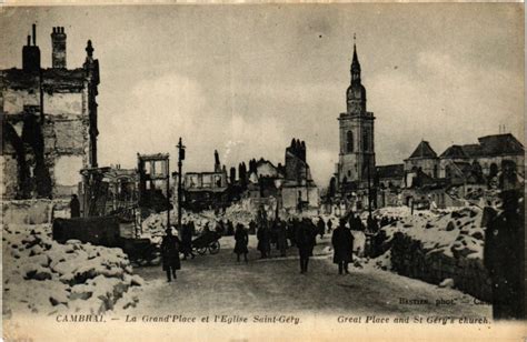 Cambrai La Grand Place et l Eglise Saint Gery à Cambrai Cartorum