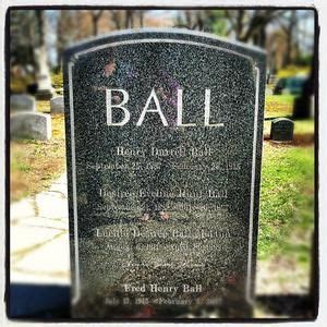 Desi Arnaz Grave