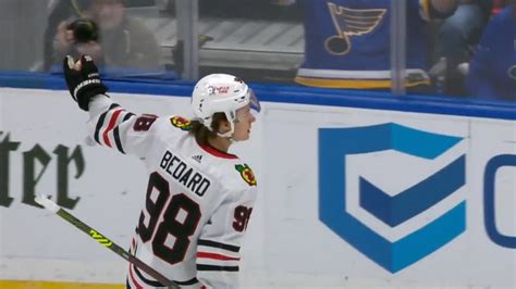 Gotta See It Blackhawks Bedard Pulls Off The Michigan To Even Game Vs