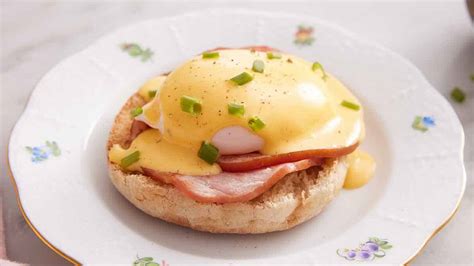 Eggs Benedict | Recipe Cart