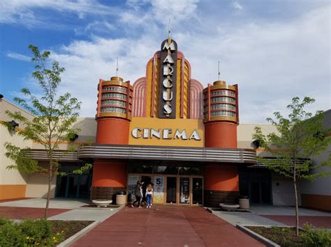 Movie Theater «Gurnee Mills Cinema», reviews and photos, 6144 Grand Ave ...