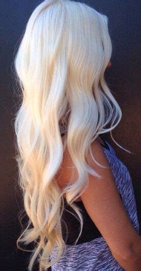 Stylish Blonde PLATINUM BLOND TREND Platynowy blond znowu wraca do łask i to z wielką klasą