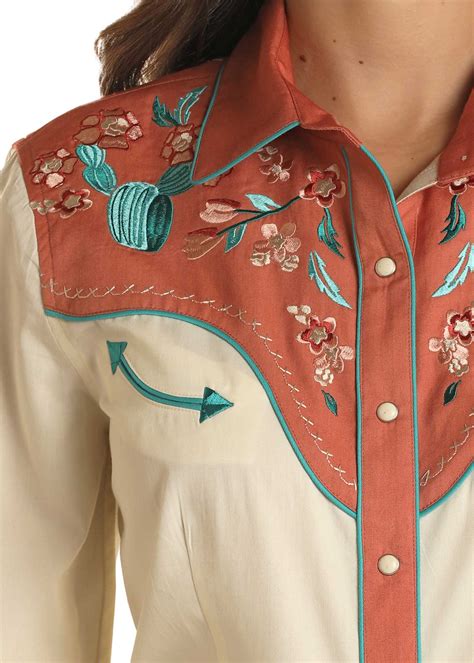 Panhandle Slim Womens Salmon Cactus Flower Western Snap Shirt