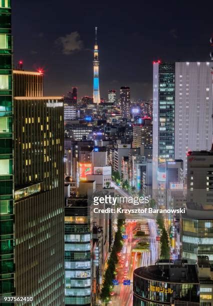 879 Ginza Tower Stock Photos High Res Pictures And Images Getty Images