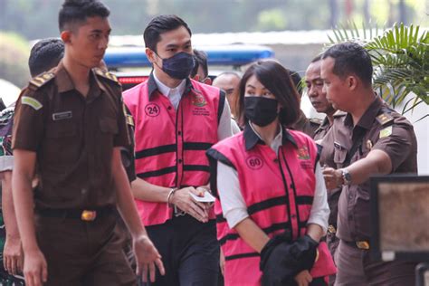 Harvey Moeis Tiba Di Pengadilan Tipikor Jalani Sidang Perdana Korupsi