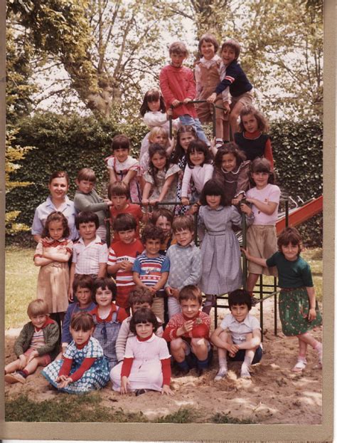 Photo de classe Grande section 1979 1980 de 1980 Maternelle Des Près