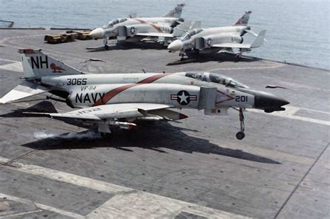 Vf 114 F 4b Phantom Ii Buno 153065 Aircraft Us Navy Aircraft Navy