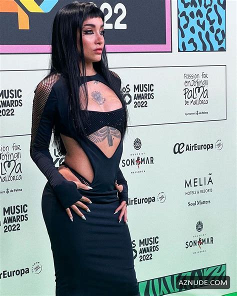 Maria Becerra Stunning Look At Los 40 Music Awards Wearing An Amazing Hot Black Dress AZNude