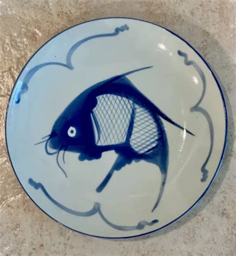 Vintage Chinese Blue White Underglaze Porcelain Koi Fish Plate Hand