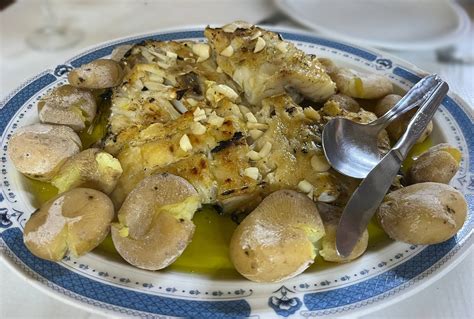 Bacalhau Assado Na Brasa Batata A Murro