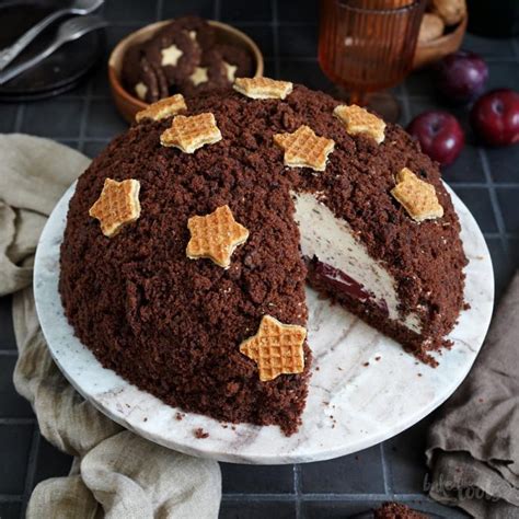 Winter Maulwurfkuchen Mit Zimt Pflaumen Bake To The Roots