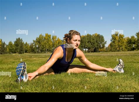 Groin Stretch Hi Res Stock Photography And Images Alamy