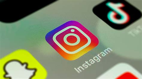 Instagram Keeps Crashing How To Fix It TechBriefly