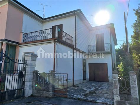 Vendita Villa Bifamiliare In Vicolo Zaveri 5 Ravenna Da Ristrutturare