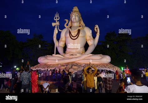 Ft Statue Of Lord Shiva Hi Res Stock Photography And Images Alamy