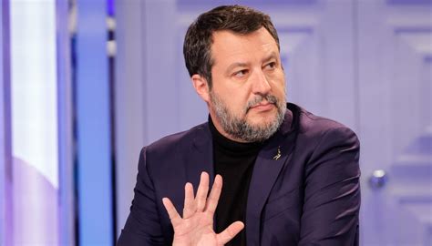 Salvini A Processo Per Sequestro Di Persona Nel Caso Open Arms Con Me