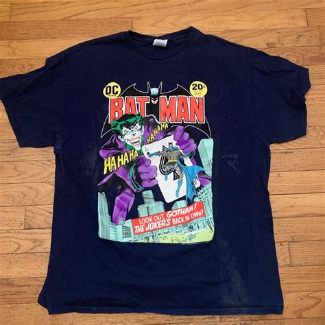 DC Comics Men S T Shirt Depop