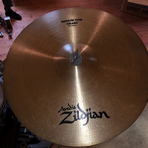 Avedis Medium Thin Crash Zildjian Audiofanzine