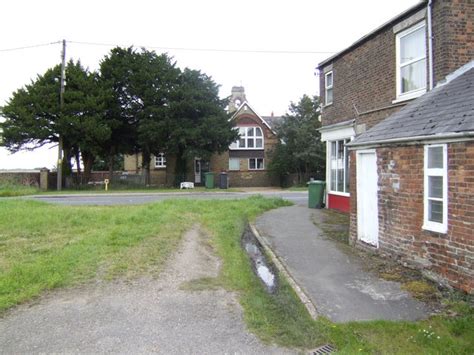 Old School And Post Office Lakes End © Jonathan Billinger Geograph