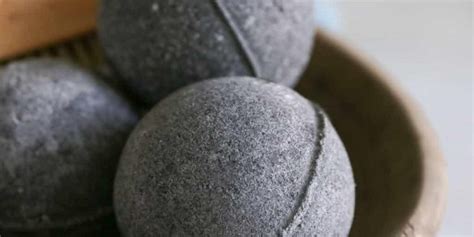 Skin-Soothing Black Bath Bombs With Activated Charcoal - Garden