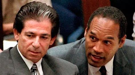 Robert Kardashian And Oj Simpsons Friendship University Meeting To