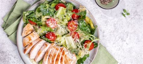 Salade Met Gegrilde Kip En Caesardressing Koolhydraatarme Recepten