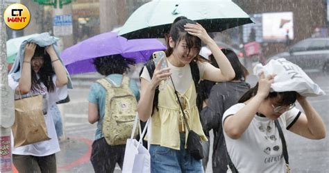 雷雨轟炸雙北！松山機場「暫停地面作業」 部分航班恐延誤 生活 Ctwant