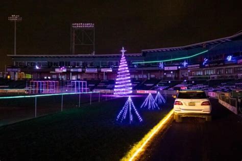 The Christmas Spirit Light Show In Lancaster Pa Driving Through A