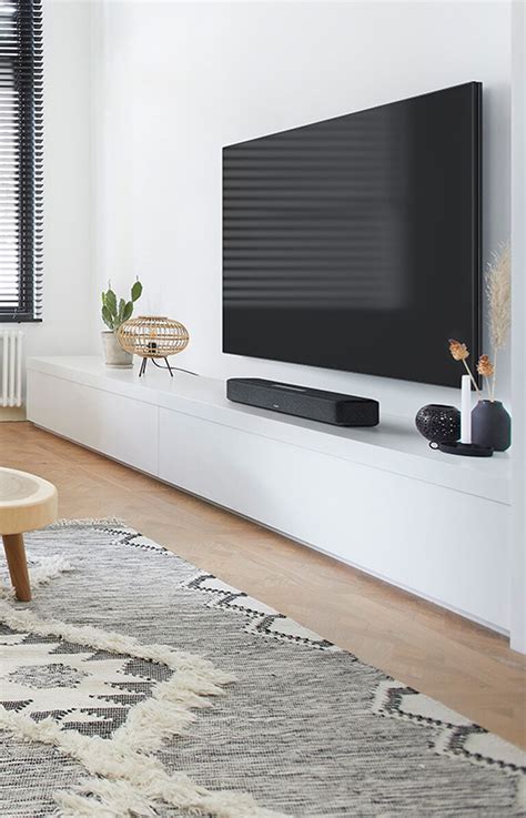 An effortless, hand-tuned home theatre