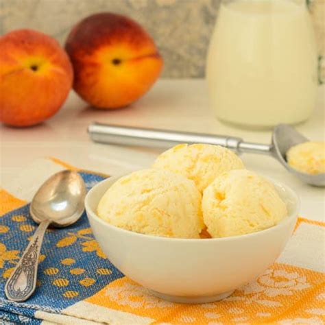 Peaches and Cream Frozen Yogurt Recipe | Magnolia Days