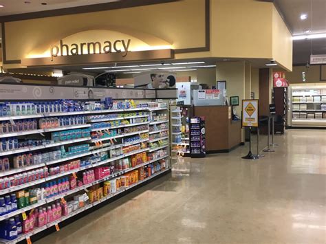 Safeway Pharmacy - Market Mall - Calgary, AB - 3625 Shaganappi Trail NW ...